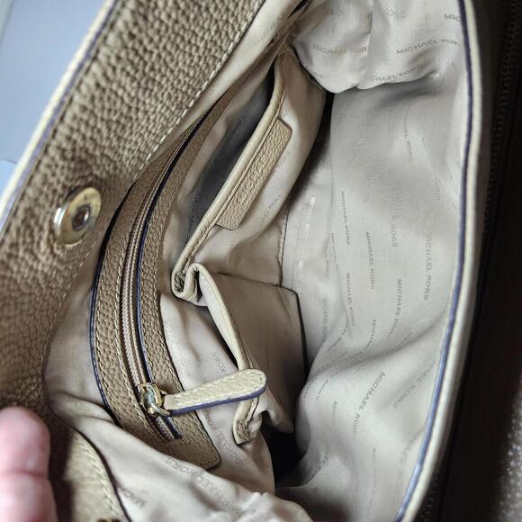 Michael Kors Pebble Leather Jet Set Large Chain Hobo Shoulder Bag 35F7GTTE3L - Picture 7 of 10